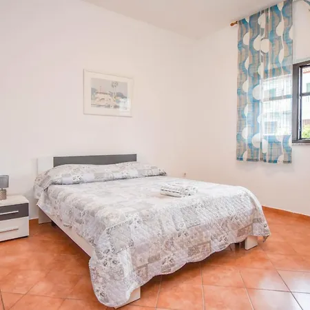 Studenac Apartamento